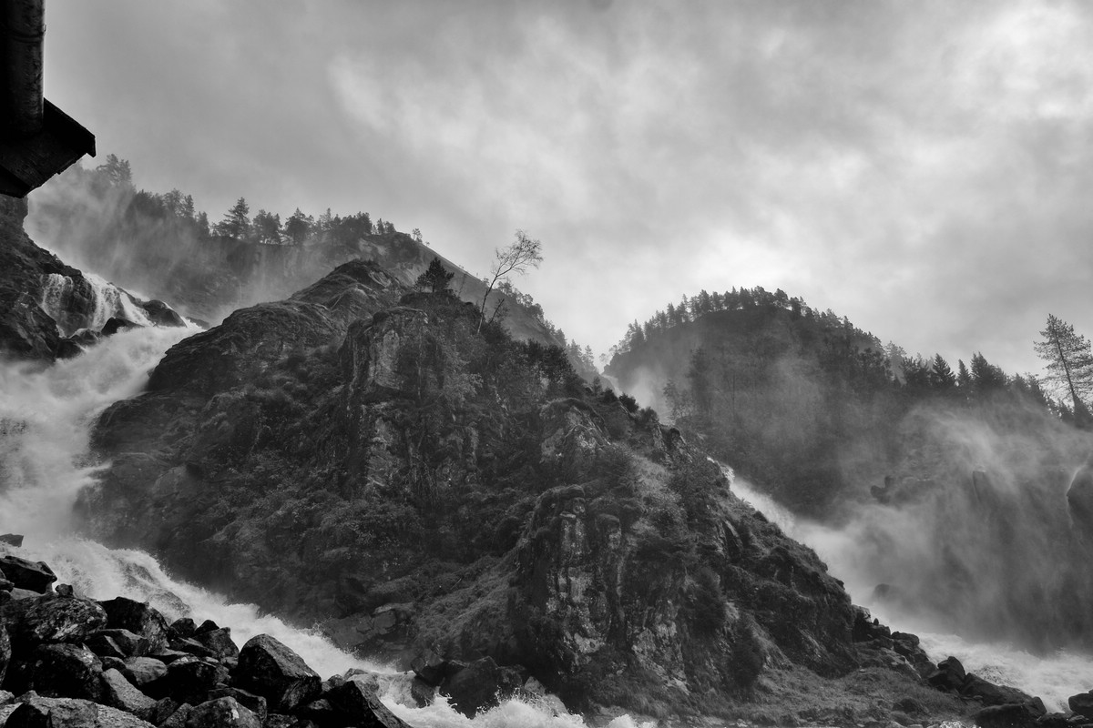 Norwegen Ladefossen