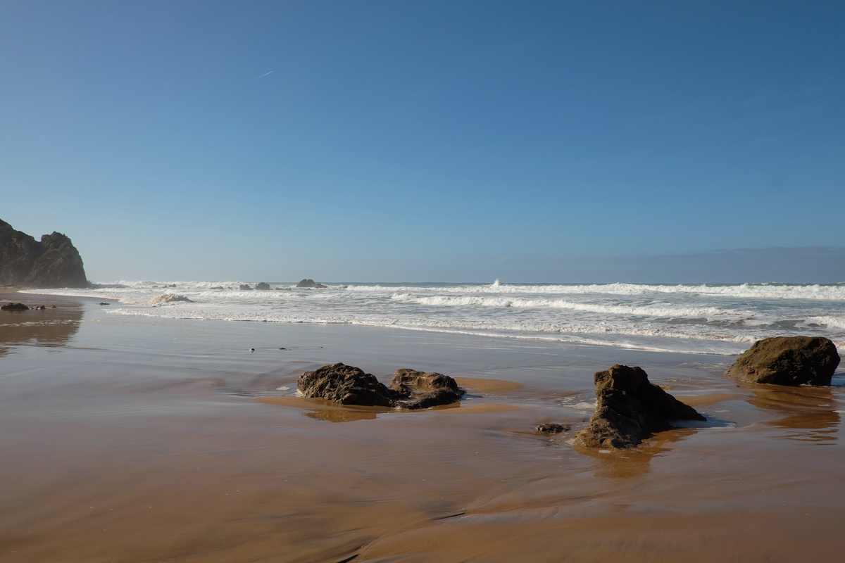 Strand und Landschaft