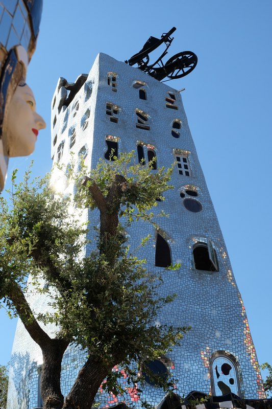 Der Tarotgarten von Niki de Saint Phalle