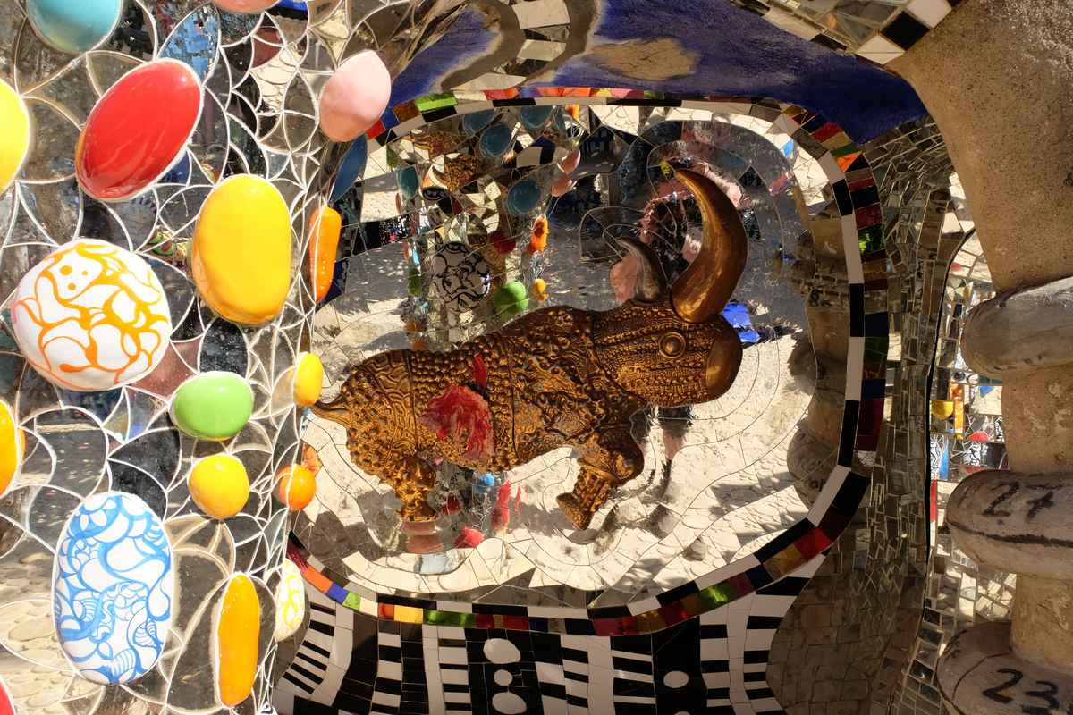 Der Tarotgarten von Niki de Saint Phalle