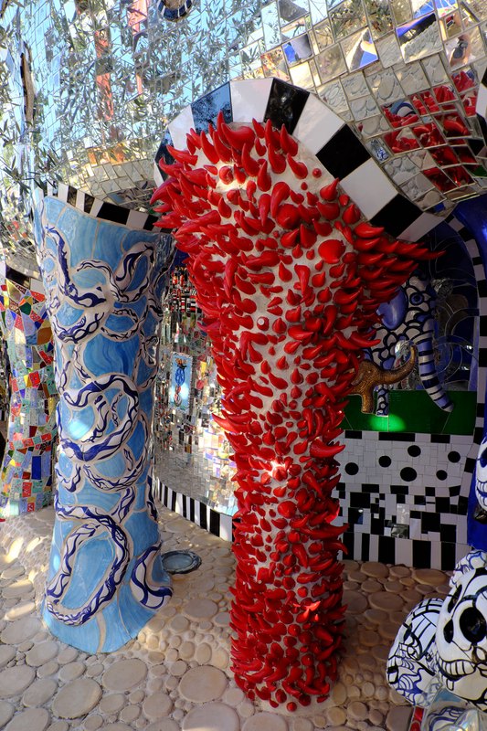 Der Tarotgarten von Niki de Saint Phalle